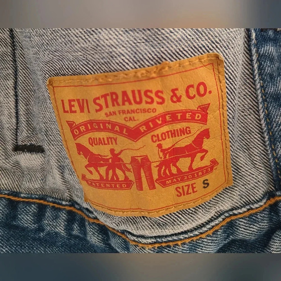 Levis Pride I Have Seen The Future LGBT Denim Jacket Women’s Size Small - Picture 6 of 8